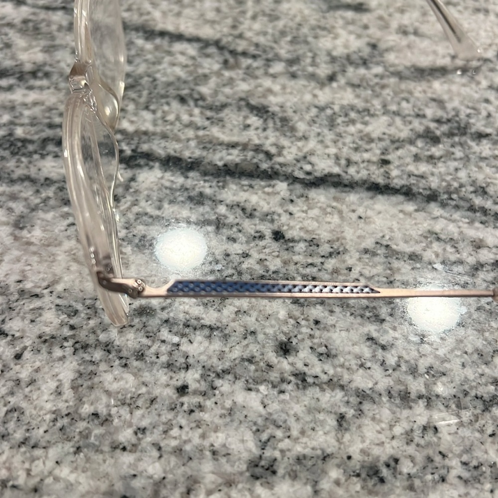 Clear Framed Distance Glasses - Picture 3 of 4